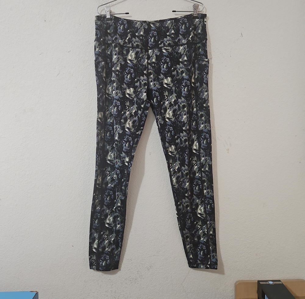 Constantly Varied Gear "Ambush Leggings" Size Large